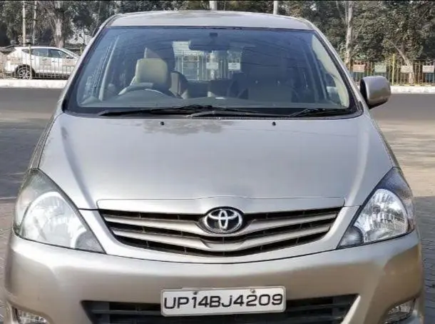 Toyota Innova 2.5 G 2011
