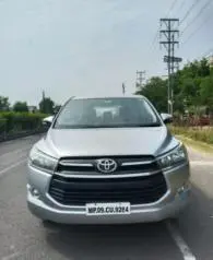 Toyota Innova Crysta 2.4 G 8 STR 2016