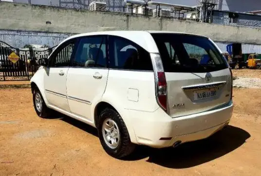 Tata Aria Pure LX 4x2 2012