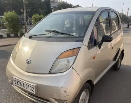Tata Nano LX 2010