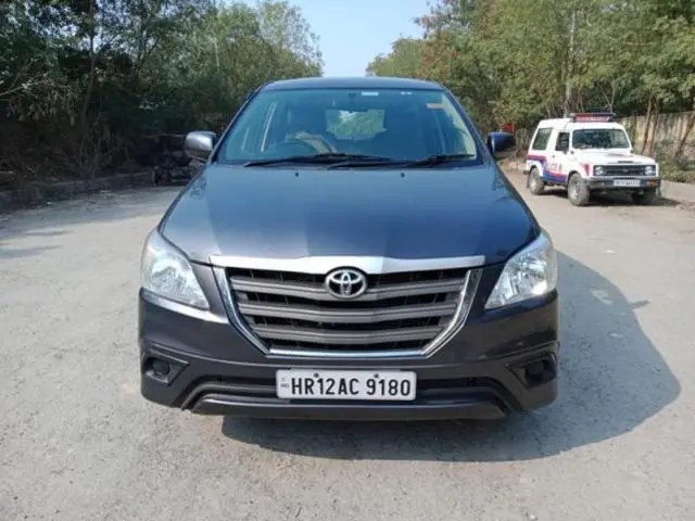 Toyota Innova 2.5 G 7 STR BS IV 2017