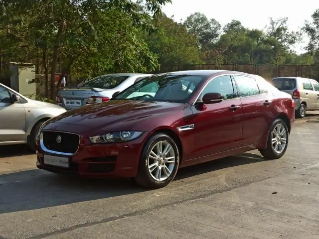 Jaguar XE Pure 2016