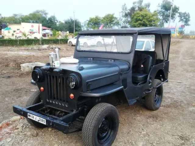 Mahindra Jeep 4X4 1996