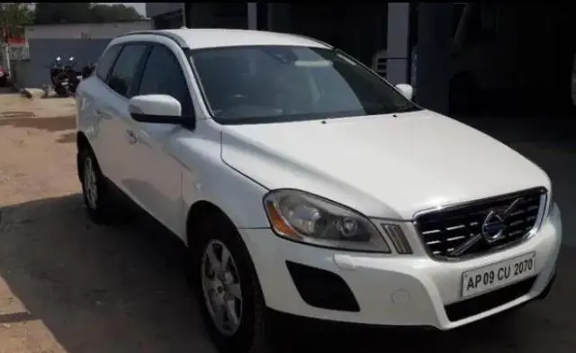 Volvo XC60 Kinetic D4 2012
