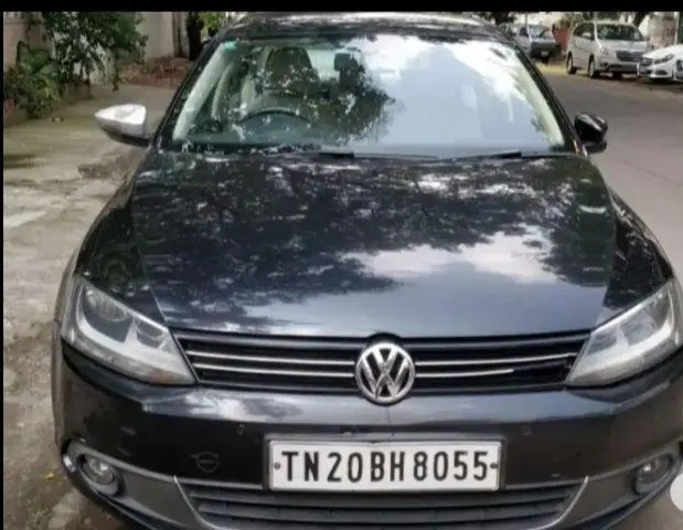 Volkswagen Jetta 2.0L TDI Highline 2012