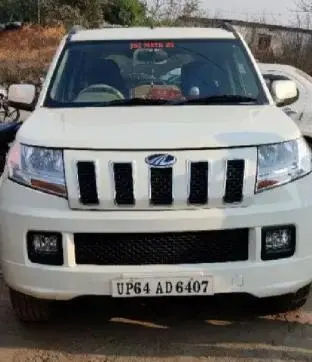 Mahindra TUV300 T6 Plus 2017