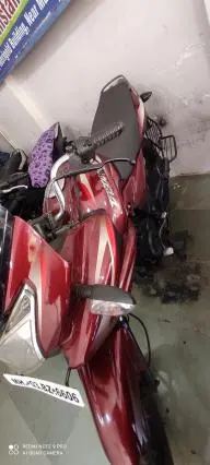 Bajaj Discover 150F 2015