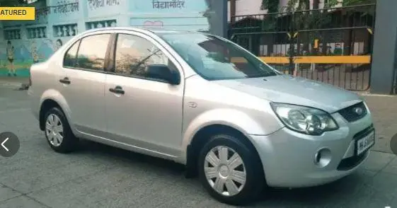 Ford Fiesta Classic LXI 1.6 2012