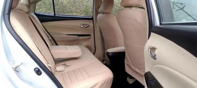 Toyota Camry Hybrid 2019