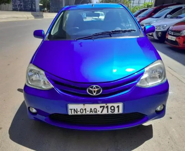 Toyota Etios Liva G 2011