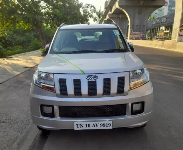 Mahindra TUV300 T6 2016