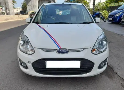 Ford Figo 1.4 TDCI TITANIUM 2014
