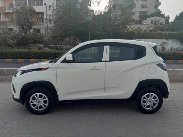 Mahindra KUV100 K4 D 6 STR 2019