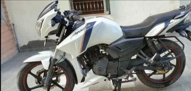 TVS Apache RTR 160cc 2014