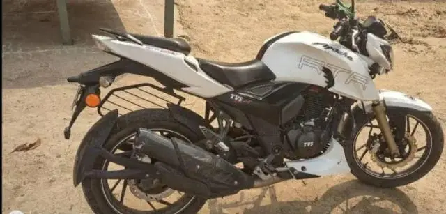 TVS Apache RTR 200 4V FI 2017