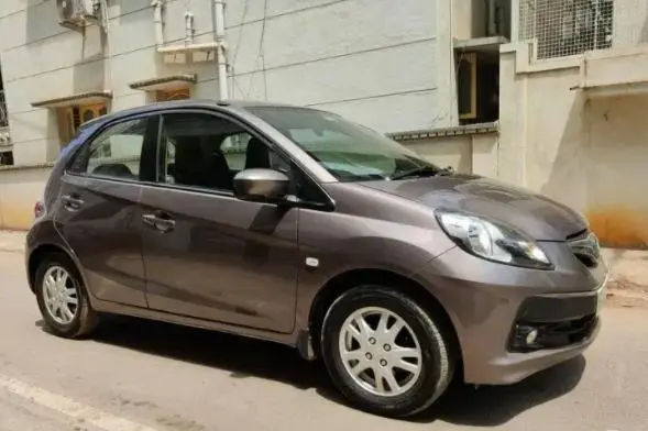 Honda Brio V MT 2012