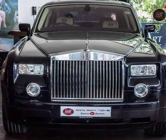 Rolls-Royce Phantom Sedan 2005