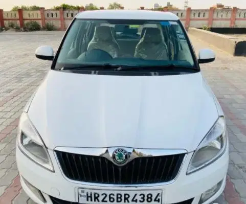Skoda Fabia ELEGANCE 1.2 MPI 2012
