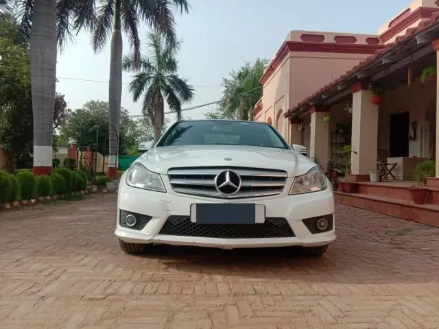 Mercedes-Benz C-Class 220 CDI 2013