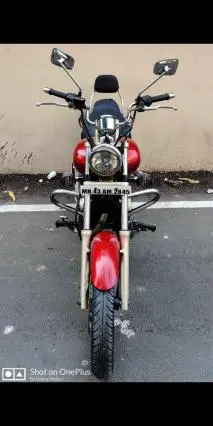 Bajaj Avenger 220cc 2012
