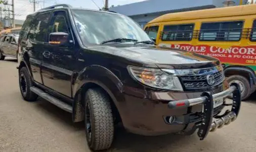 Tata Safari Storme EX 2017
