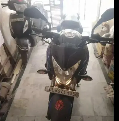 Bajaj Pulsar NS200 2015