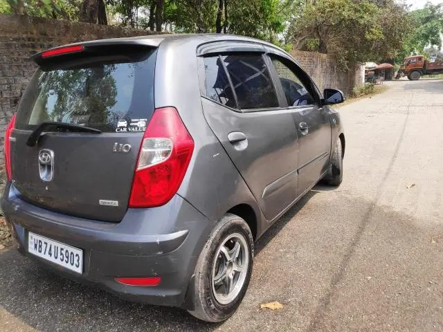 Hyundai i10 Sportz 1.2 2011