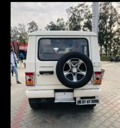 Mahindra Bolero SLX 2015