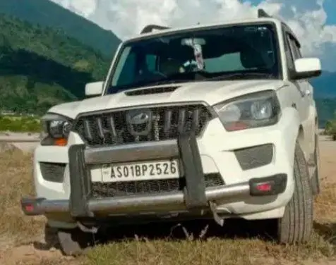 Mahindra Scorpio S4 2015