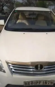 Toyota Innova 2.5 EV PS 8 STR 2014