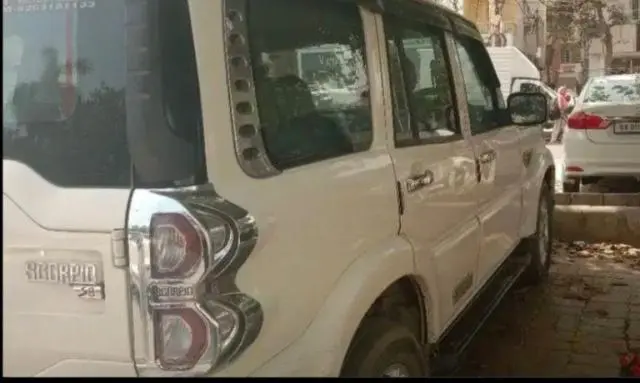 Mahindra Scorpio S8 7 Seater 2016