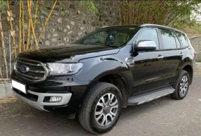 Ford Endeavour Titanium 2.2 4x2 AT 2018