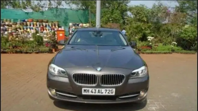 BMW 5 Series 520D LUXURY LINE 2012