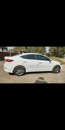Hyundai Elantra 1.6 SX MT 2017