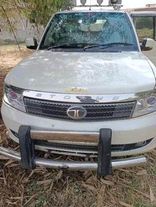 Tata Safari Storme 2.2 LX 4x2 2014