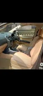 Isuzu MU-X 4x2 2019