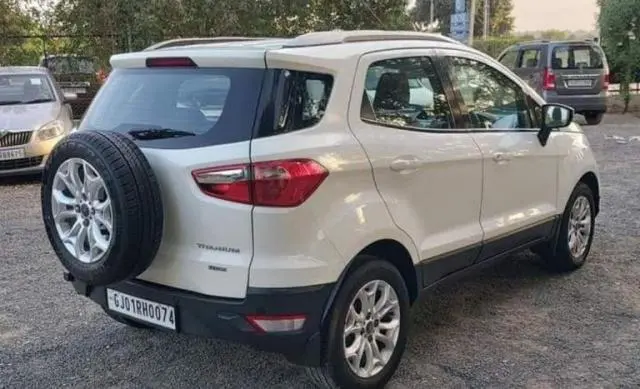 Ford EcoSport Titanium 1.5L TDCi 2014