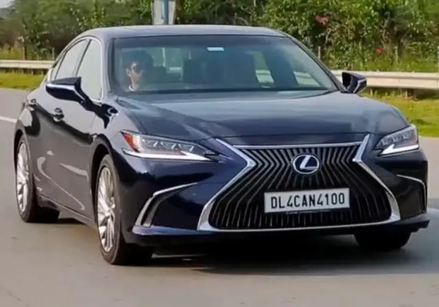 Lexus ES 300H 2018