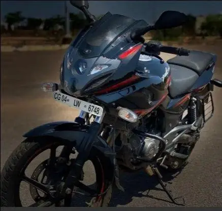 Bajaj Pulsar 220F 2017