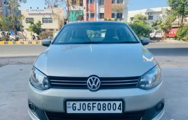 Volkswagen Vento 1.6L Highline 2013