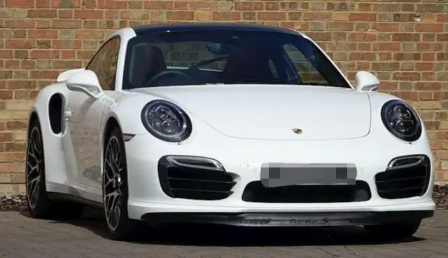 Porsche 911 Turbo S 2015