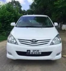 Toyota Innova 2.5 G 2010
