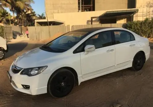 Honda Civic 1.8 V AT 2010