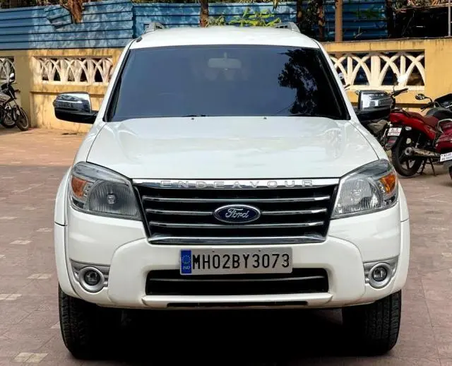 Ford Endeavour 2.5L 4x2 2010