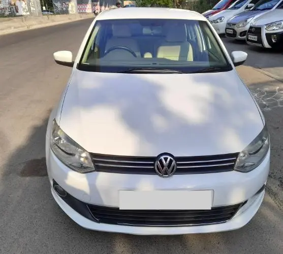 Volkswagen Vento Highline Diesel 2012