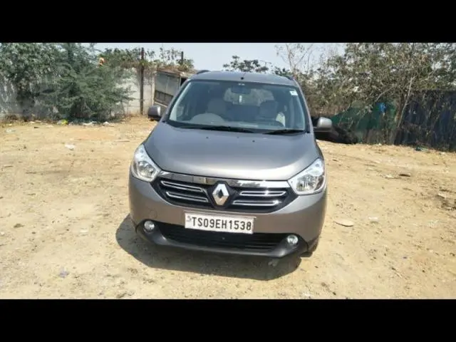 Renault Lodgy 110 PS RXZ 7 STR 2015