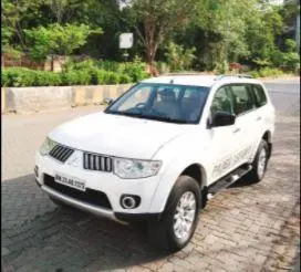 Mitsubishi Pajero Sport 2.5 MT 2013
