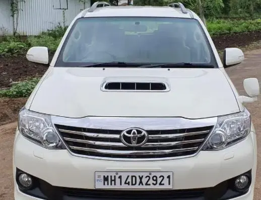 Toyota Fortuner 3.0 4X2 AT 2013