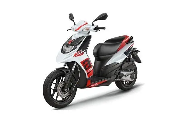 Aprilia SR 160 2022