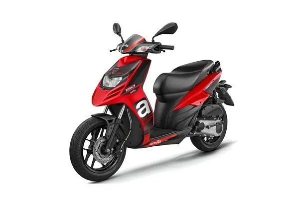 Aprilia SR 160 2022